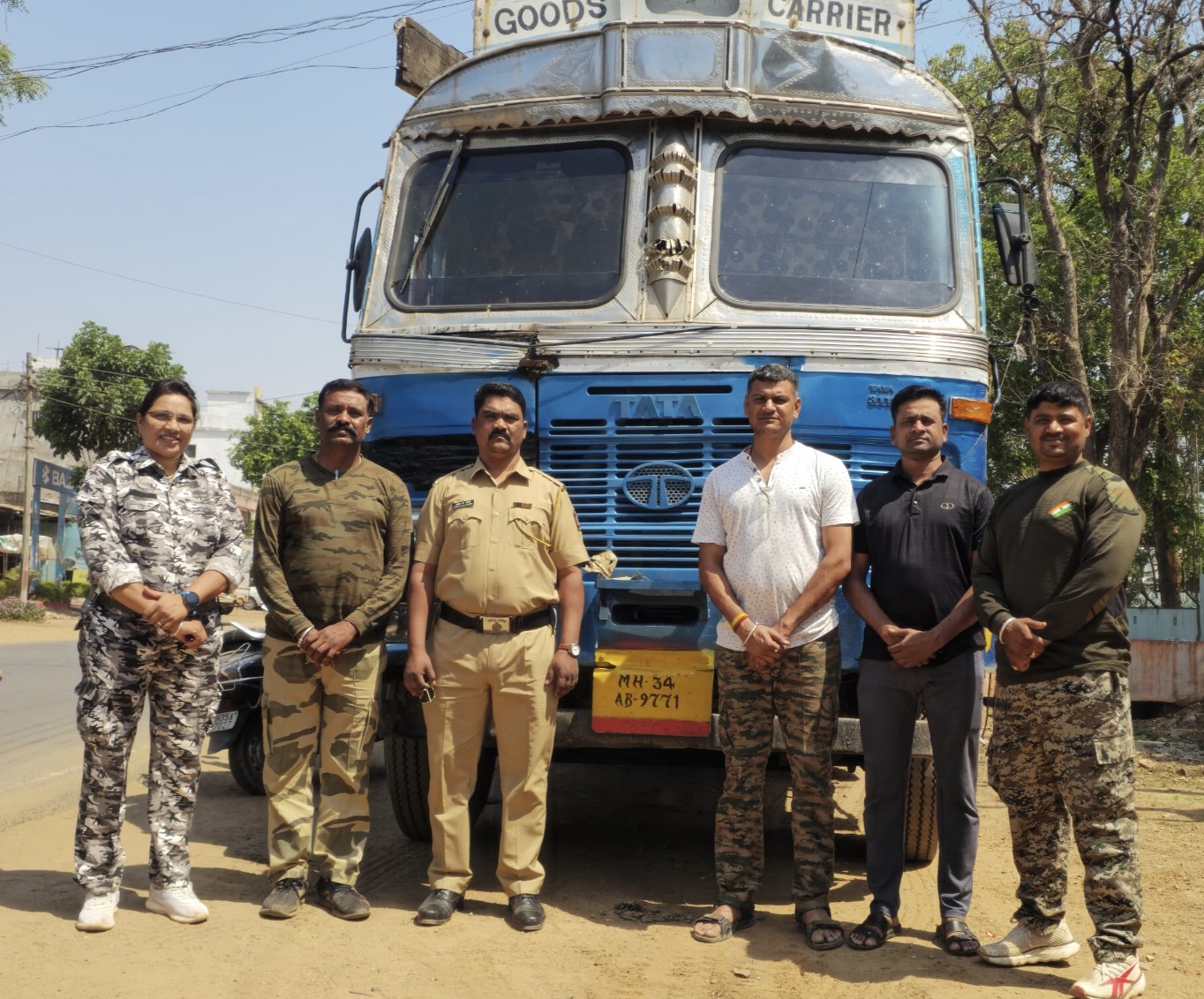 अवैध जनावर वाहतुकीवर देवरी पोलिसांची मोठी कारवाई – २८ जनावरे व ट्रक जप्त